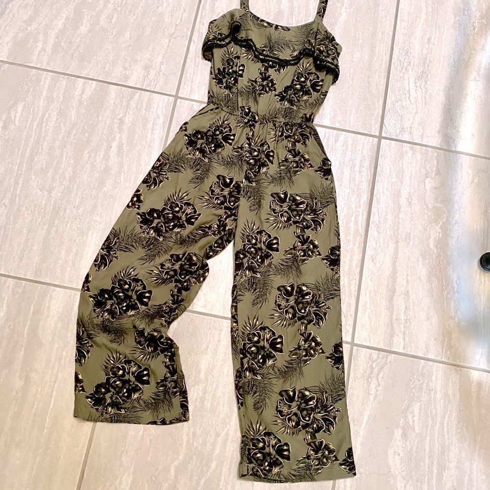 EPIC THREADS GIRLS FLORAL JUMPSUIT M OLIVE/BLACK/GOLD